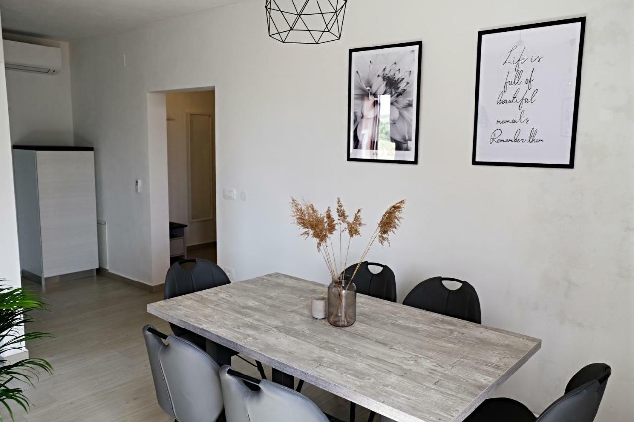 Apartment Luna Umag Exterior photo